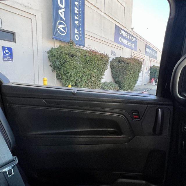 used 2023 Honda Odyssey car, priced at $35,998