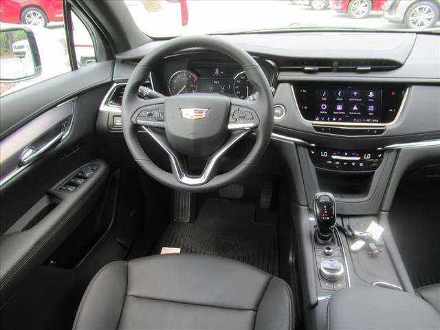 new 2025 Cadillac XT6 car, priced at $54,410