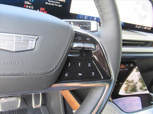 new 2026 Cadillac VISTIQ car, priced at $96,415