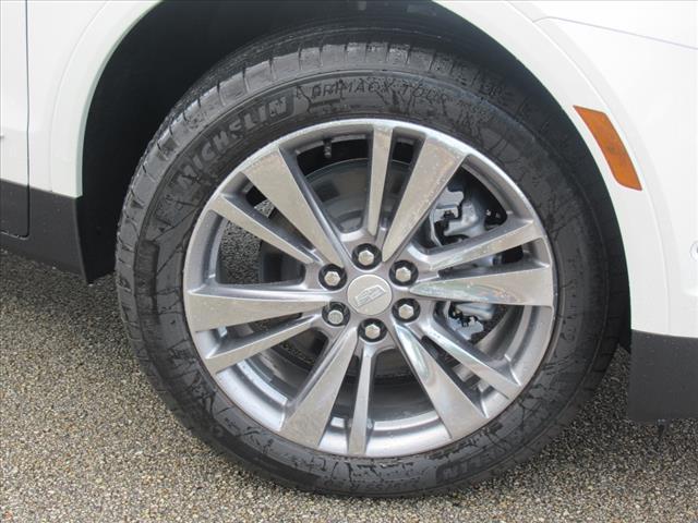 new 2025 Cadillac XT5 car, priced at $61,585