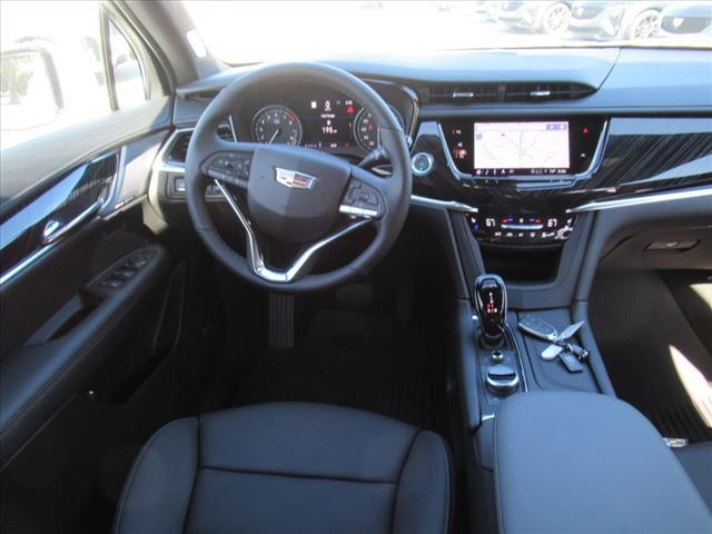 new 2025 Cadillac XT6 car, priced at $66,210