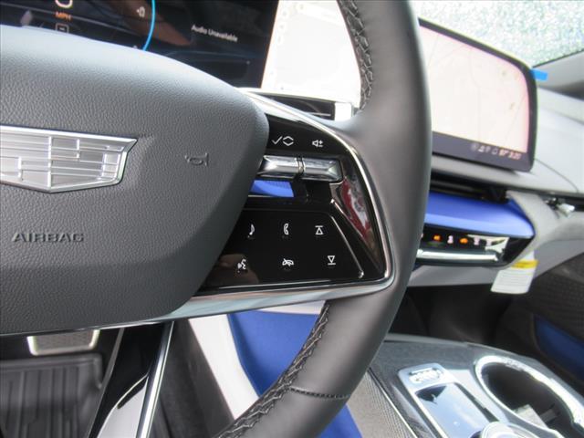 new 2025 Cadillac OPTIQ car, priced at $57,510