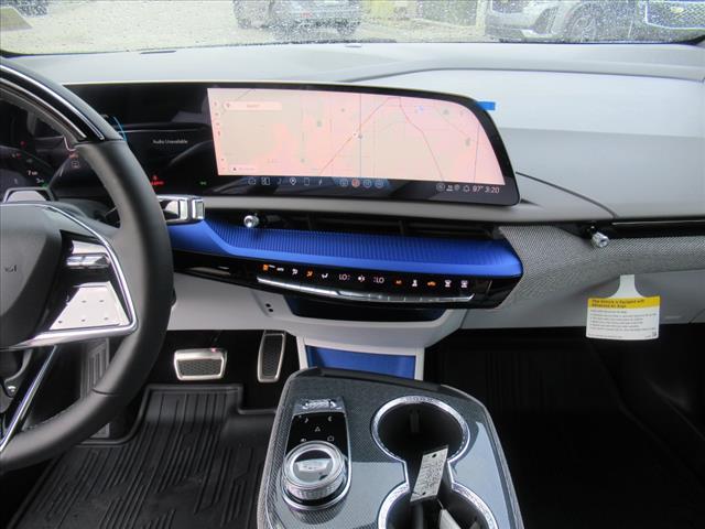 new 2025 Cadillac OPTIQ car, priced at $57,510