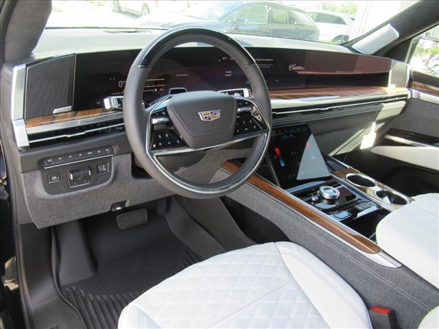 new 2025 Cadillac Escalade ESV car, priced at $130,769