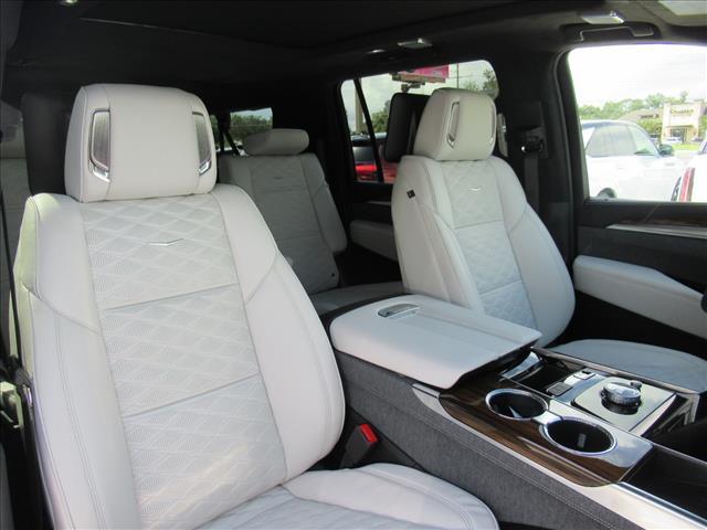 new 2025 Cadillac Escalade ESV car, priced at $130,769