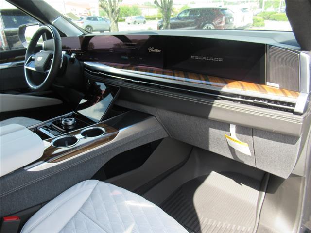 new 2025 Cadillac Escalade ESV car, priced at $130,769