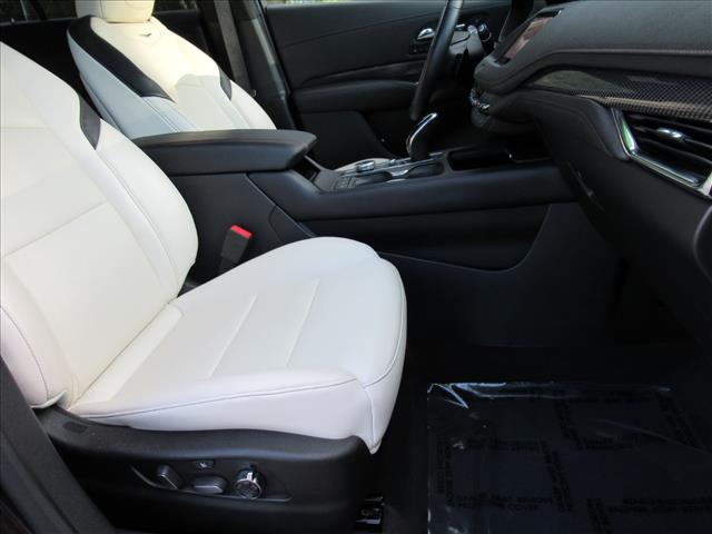 used 2020 Cadillac XT4 car, priced at $24,325