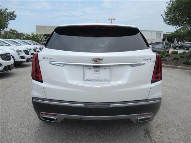 new 2025 Cadillac XT5 car, priced at $60,980