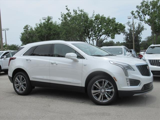 new 2025 Cadillac XT5 car, priced at $60,980