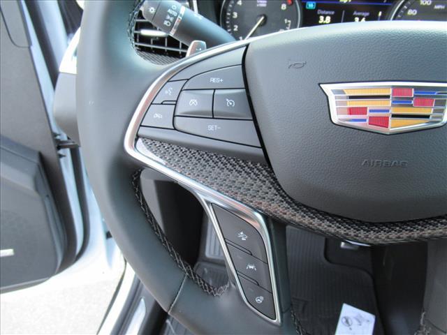 new 2026 Cadillac XT5 car, priced at $64,820