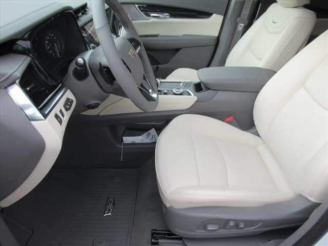 new 2025 Cadillac XT6 car, priced at $67,710