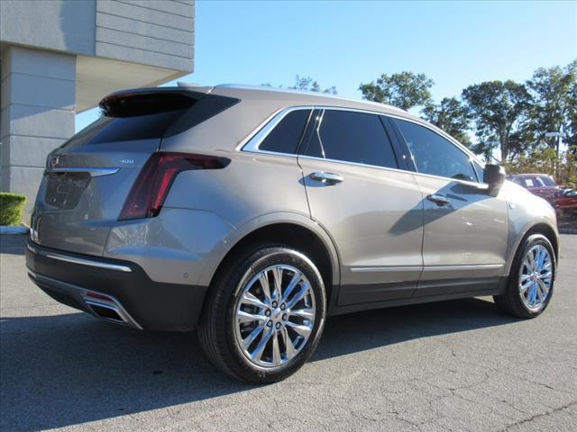 used 2022 Cadillac XT5 car, priced at $35,400