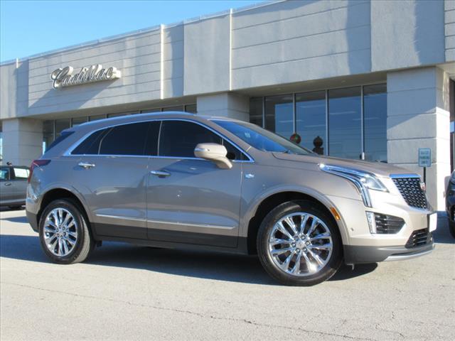 used 2022 Cadillac XT5 car, priced at $35,400