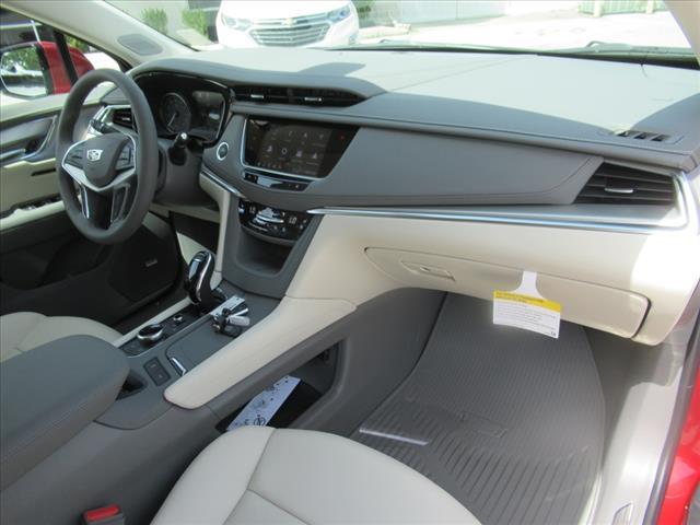 new 2025 Cadillac XT5 car, priced at $62,600