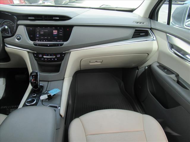 used 2020 Cadillac XT5 car, priced at $24,999