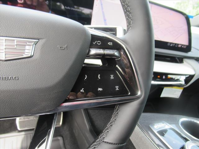 new 2025 Cadillac OPTIQ car, priced at $62,110