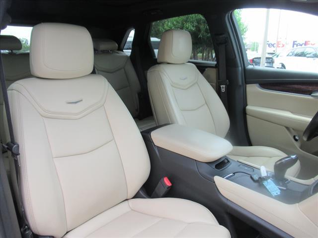 used 2019 Cadillac XT5 car, priced at $21,541