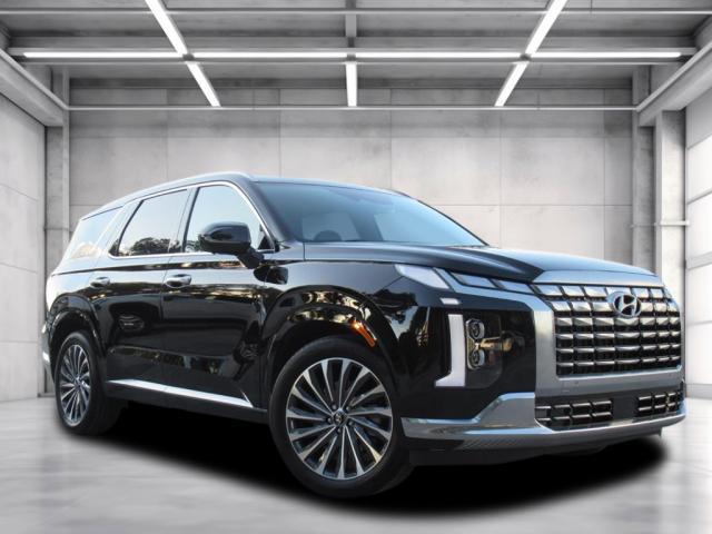 used 2025 Hyundai Palisade car, priced at $46,200