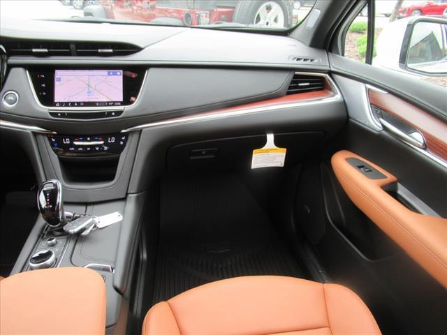 new 2025 Cadillac XT5 car, priced at $64,160