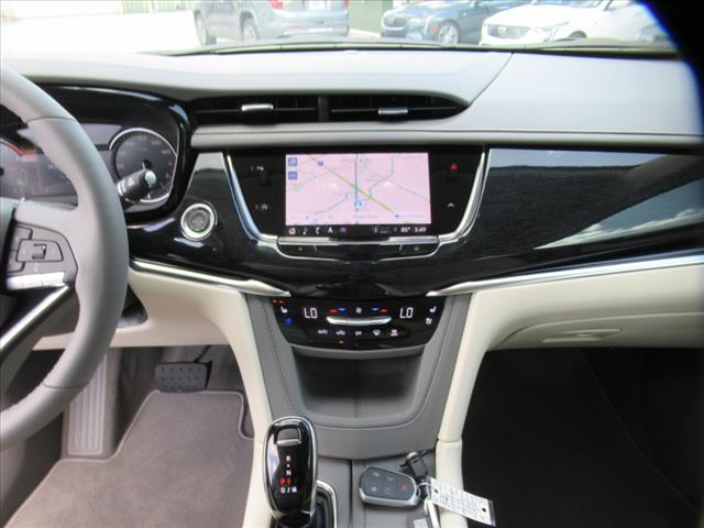 new 2025 Cadillac XT6 car, priced at $60,085