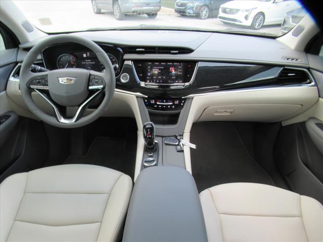 new 2025 Cadillac XT6 car, priced at $60,085