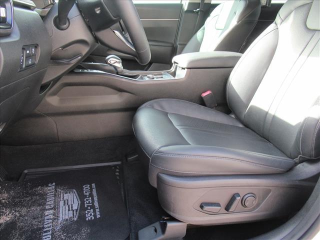 used 2023 Kia Sorento car, priced at $28,842