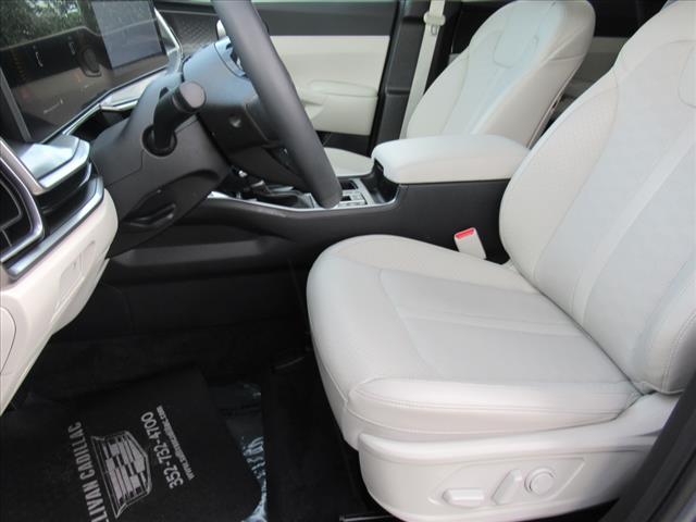 used 2025 Kia Sorento car, priced at $31,500