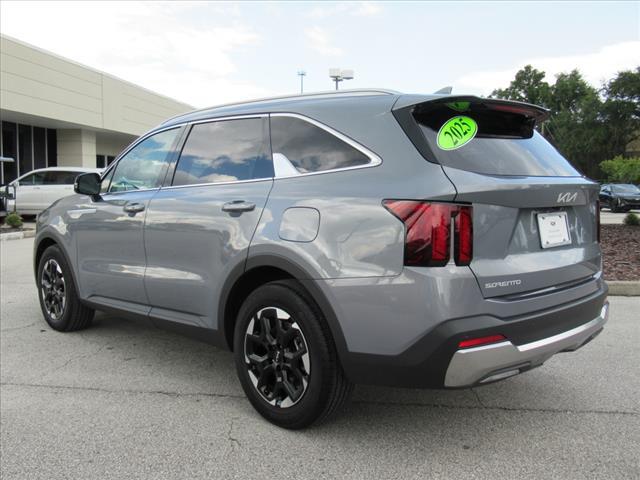 used 2025 Kia Sorento car, priced at $31,500