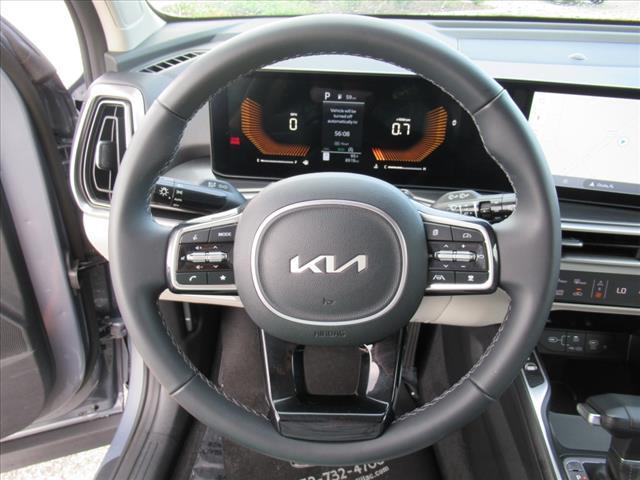 used 2025 Kia Sorento car, priced at $31,500