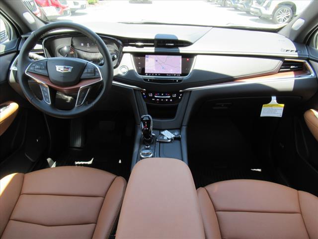 new 2025 Cadillac XT5 car, priced at $62,160