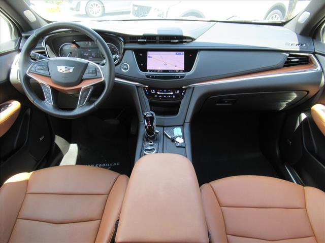 used 2022 Cadillac XT5 car, priced at $37,905