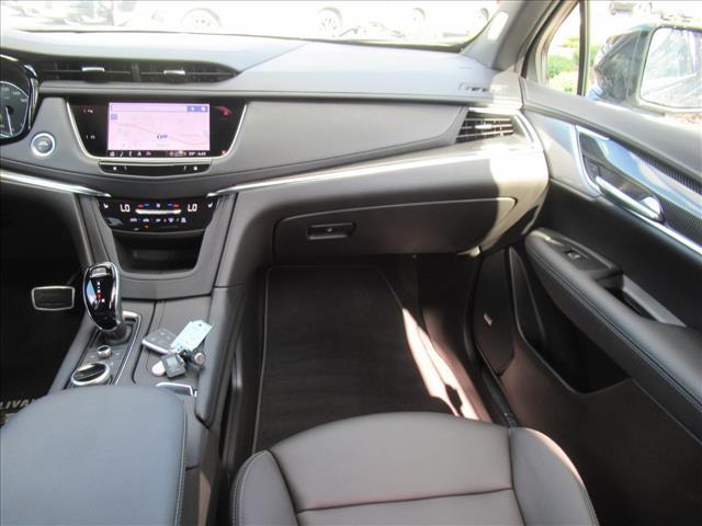 used 2022 Cadillac XT5 car, priced at $44,338