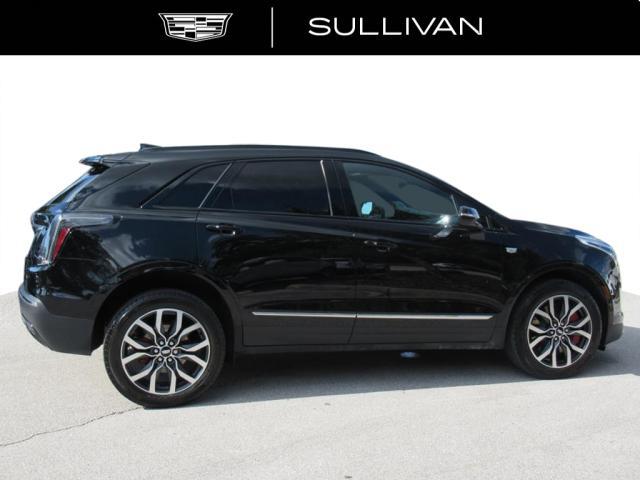 used 2022 Cadillac XT5 car, priced at $44,338
