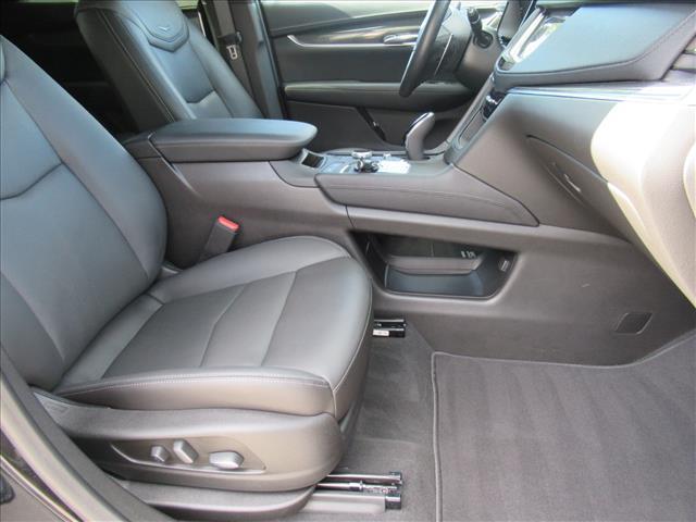 used 2022 Cadillac XT5 car, priced at $44,338