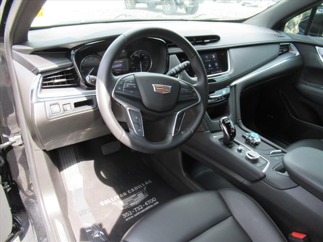 used 2022 Cadillac XT5 car, priced at $24,178