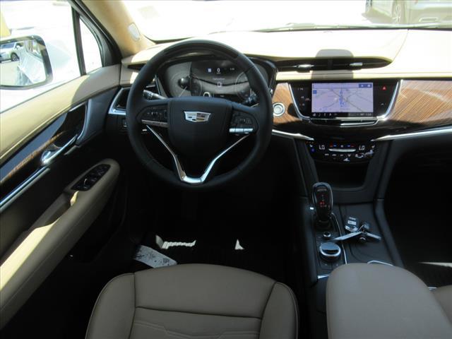 new 2025 Cadillac XT6 car, priced at $77,160
