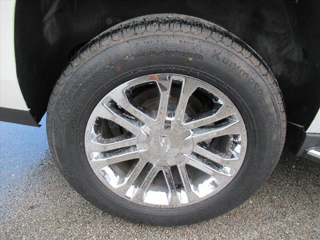 used 2018 Cadillac Escalade car, priced at $35,295