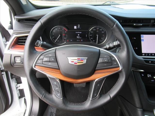 used 2024 Cadillac XT5 car, priced at $45,390