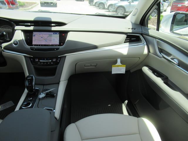 new 2025 Cadillac XT5 car, priced at $62,160