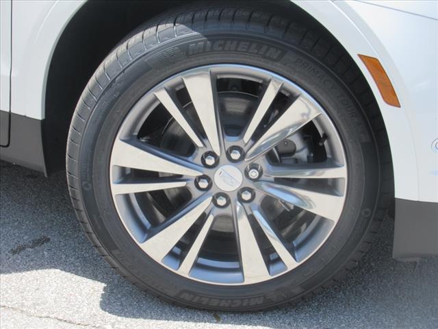 new 2025 Cadillac XT5 car, priced at $62,160
