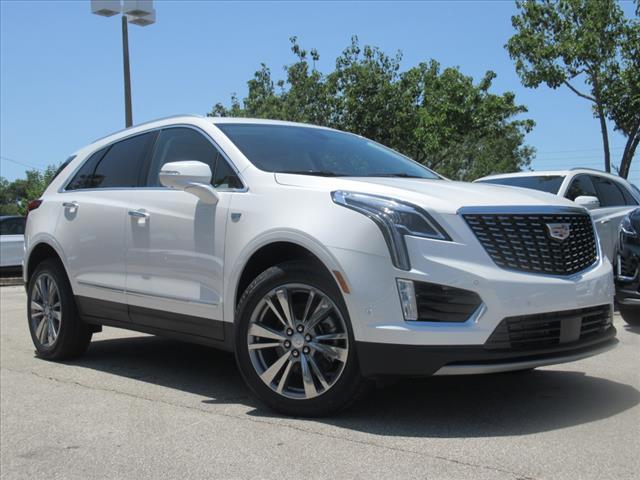 new 2025 Cadillac XT5 car, priced at $62,160
