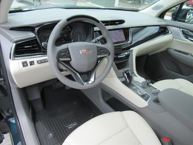 new 2025 Cadillac XT6 car