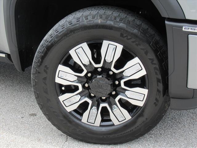 used 2024 GMC Sierra 2500 car, priced at $73,595