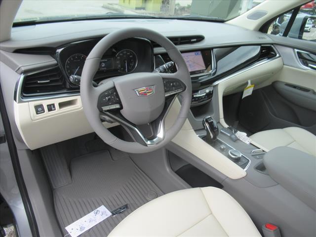 new 2025 Cadillac XT6 car, priced at $60,035