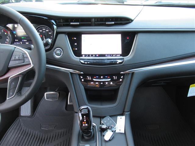new 2026 Cadillac XT5 car, priced at $65,665