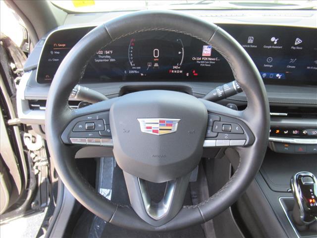 used 2025 Cadillac XT4 car, priced at $39,995