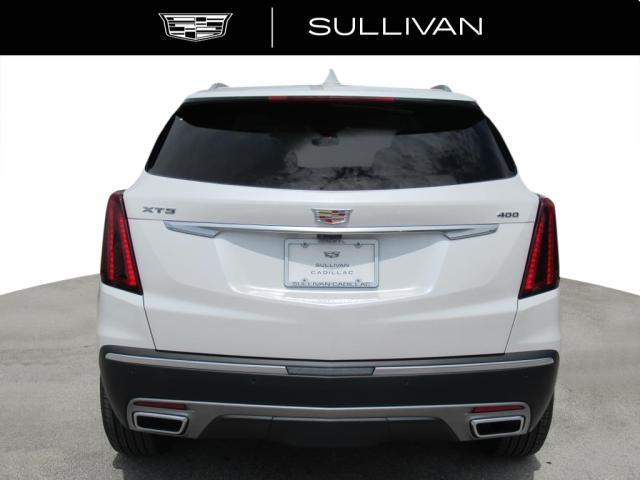new 2025 Cadillac XT5 car, priced at $62,160