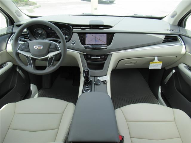 new 2025 Cadillac XT5 car, priced at $62,160