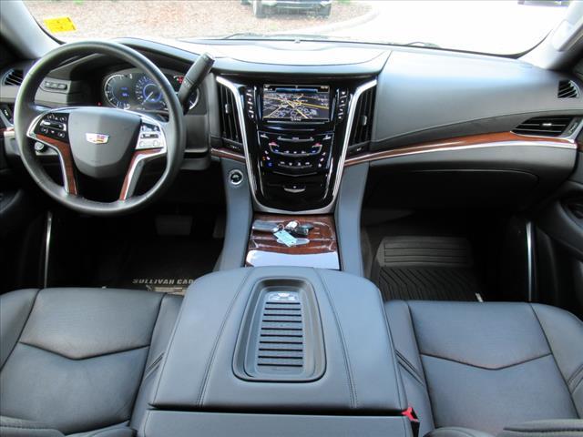 used 2020 Cadillac Escalade ESV car, priced at $39,677