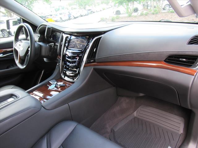 used 2020 Cadillac Escalade ESV car, priced at $39,677